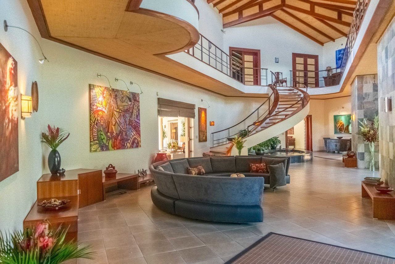 Luxury Modern House in Costa Rica