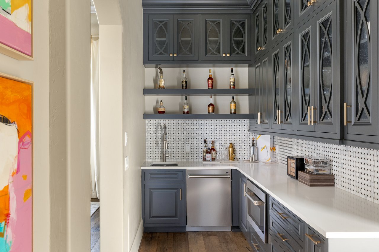 Luxury Living in Edmond, Now Offered at $2.39M | 5001 Water Oak Way
