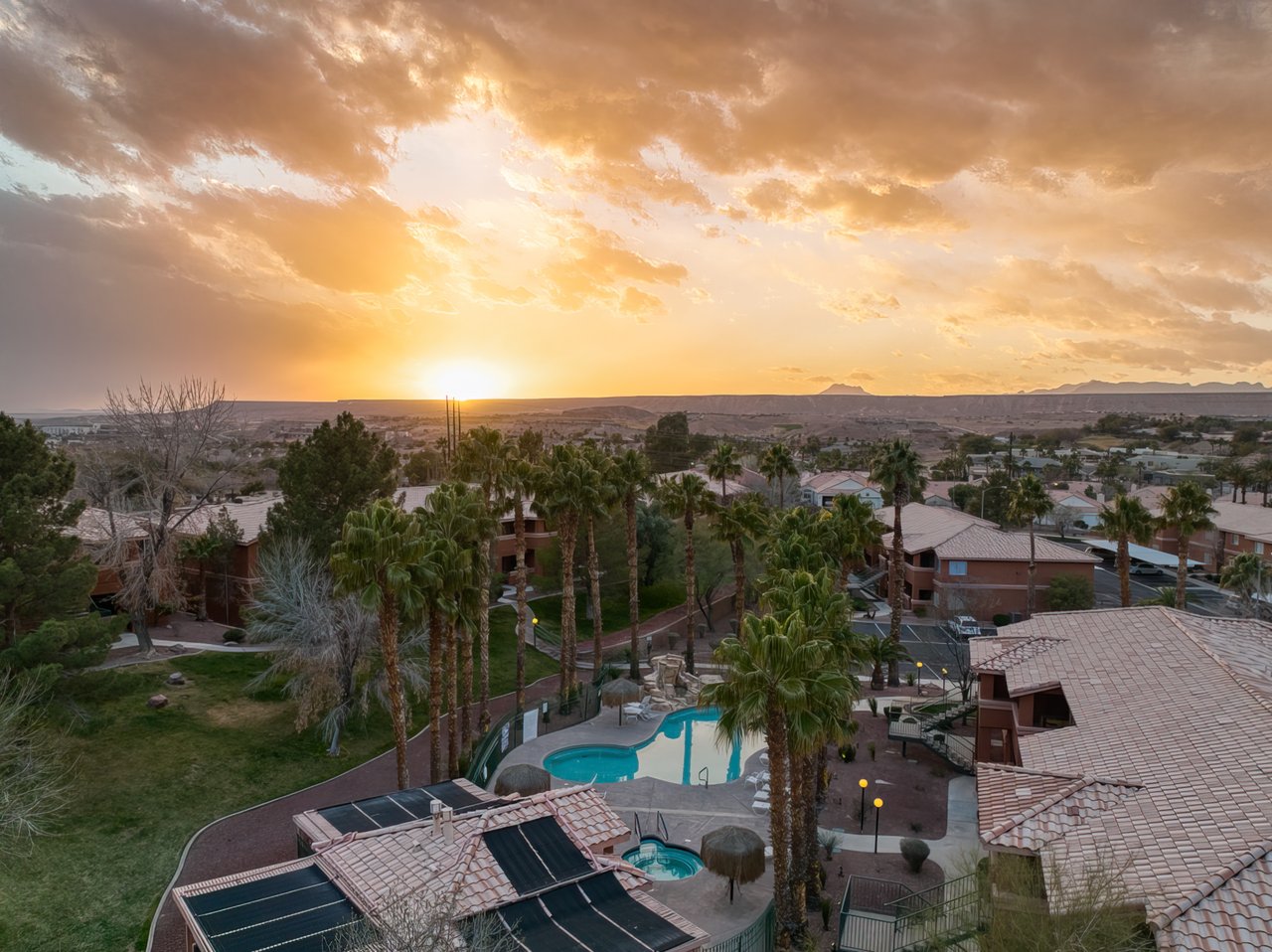 Falls Hillside Villas