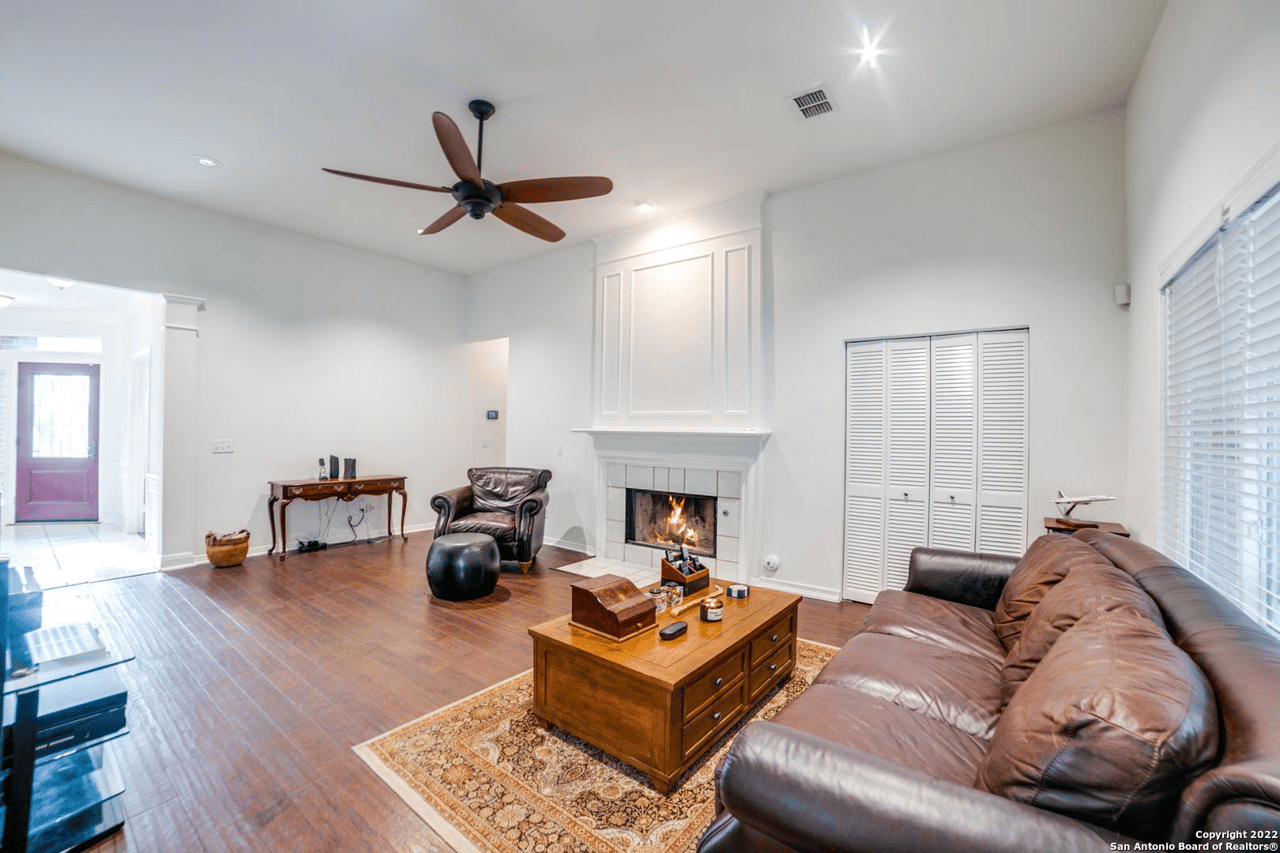 13302 Overglen