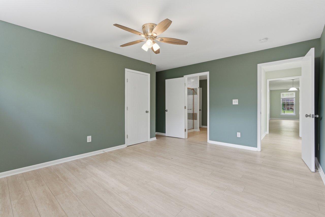 Updated 4BR Near Bridge Street