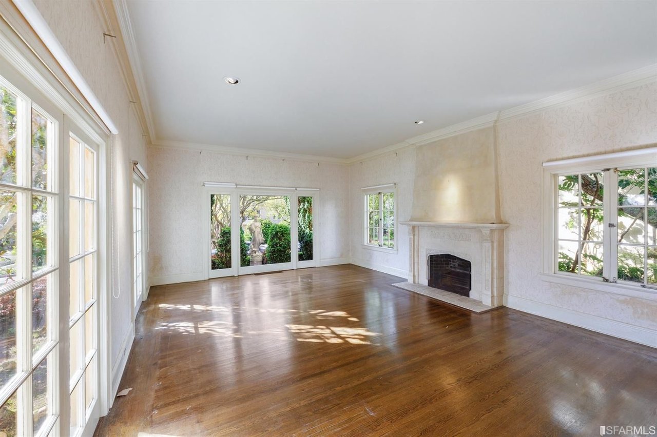 101 Saint Francis Blvd, St Francis Wood