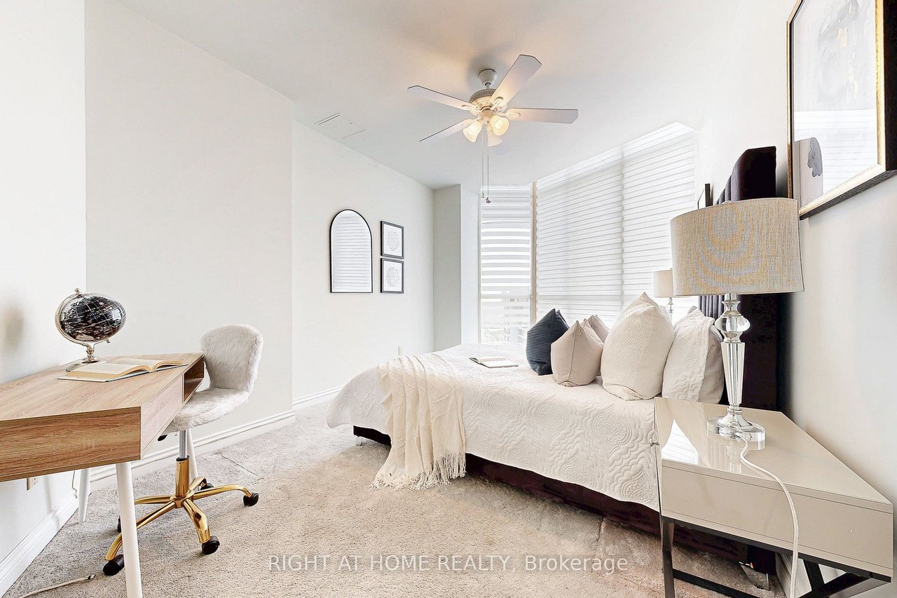 PENTHOUSE IN PRIME NORTH YORK 