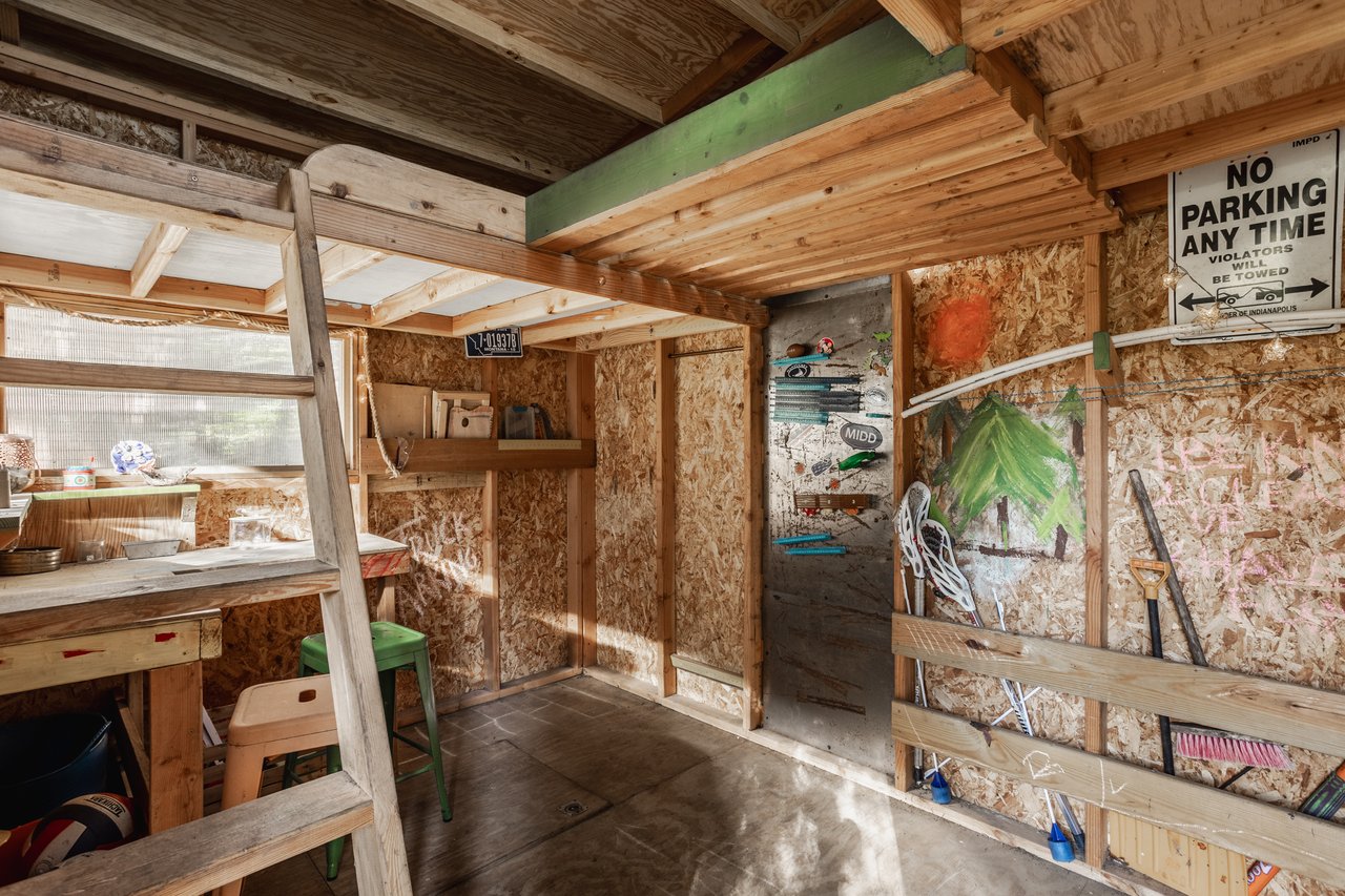 8045 Broadway Street