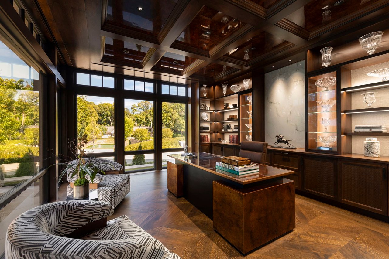 2770 Gale Road, Wayzata
