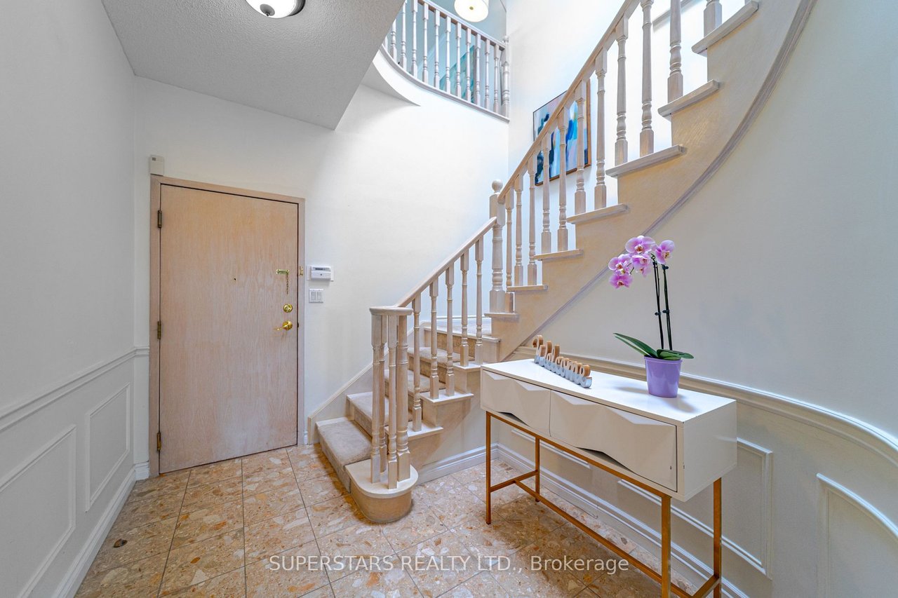 LUXURY WITH KILLER VIEWS