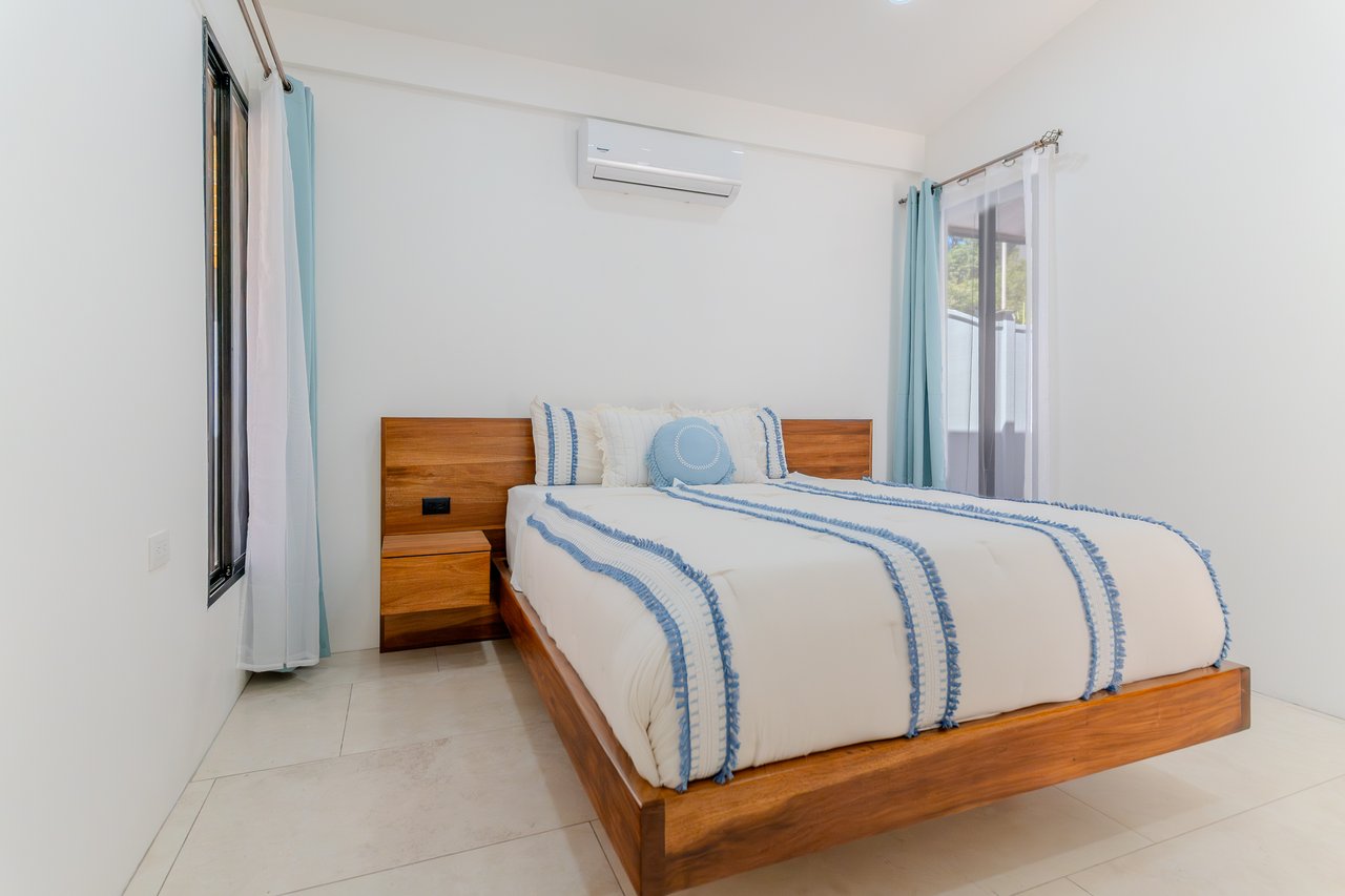 LOCATION,LOCATION, LOCATION – 3-BEDROOM VILLA STEPS FROM THE BEACH