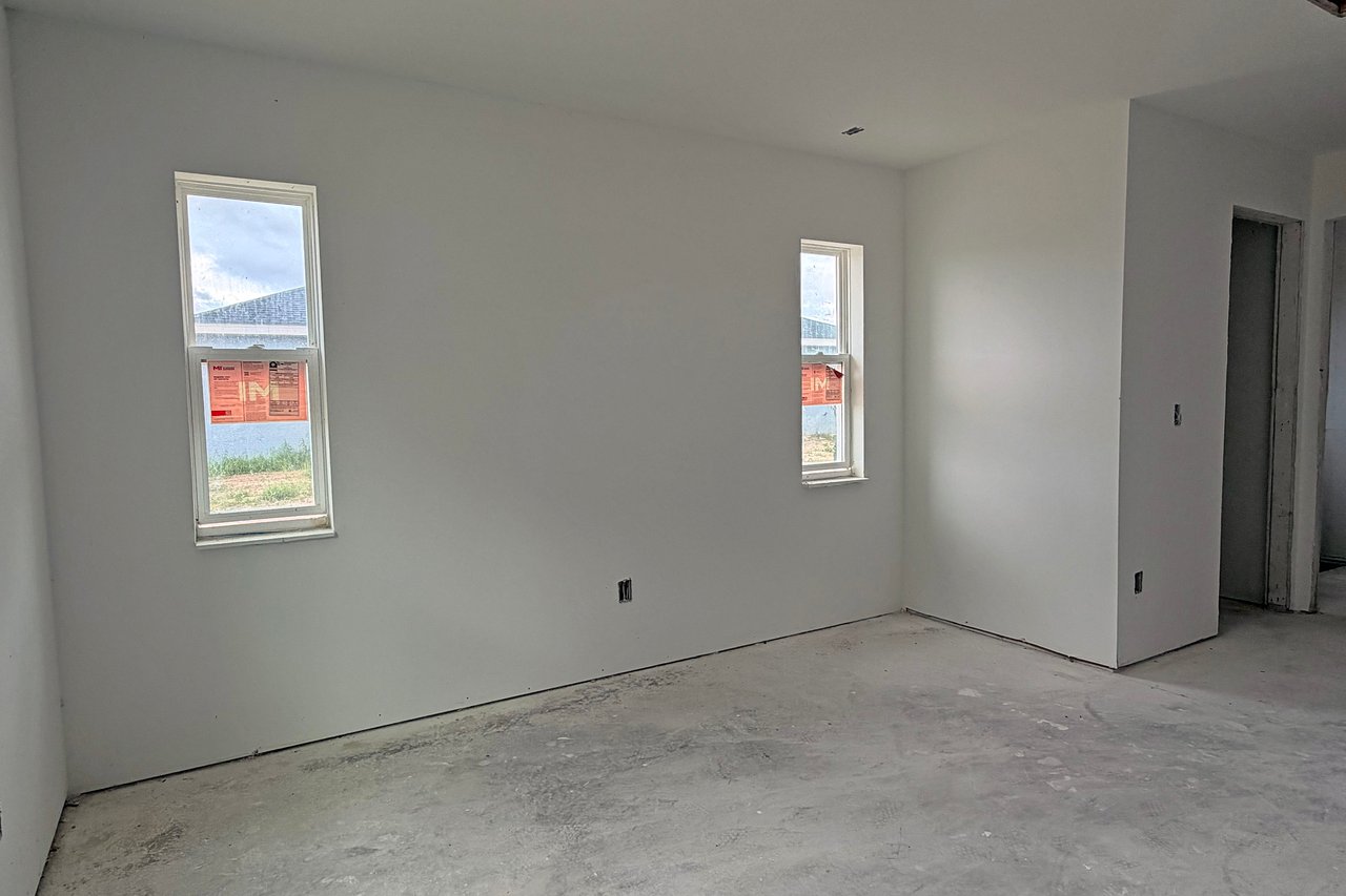 102 N Dupont Terrace 