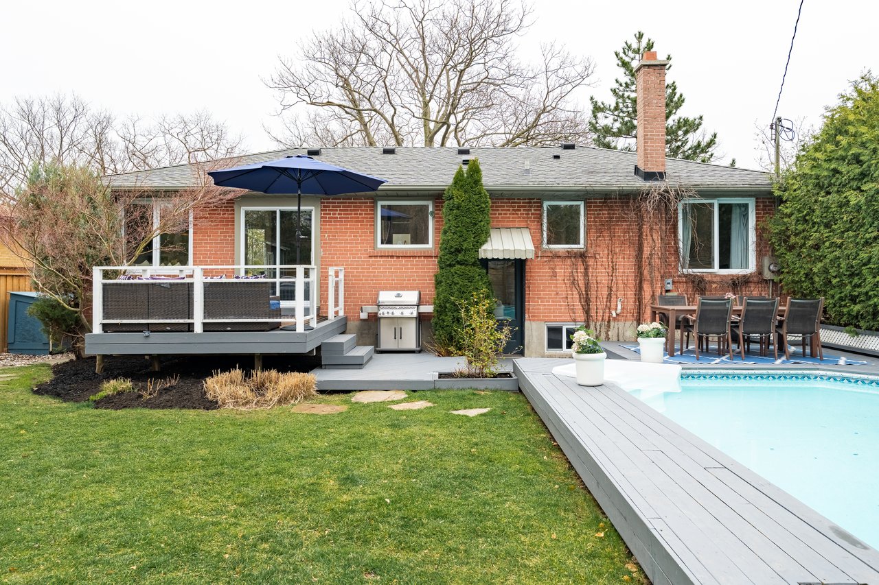 Central Oakville Bungalow