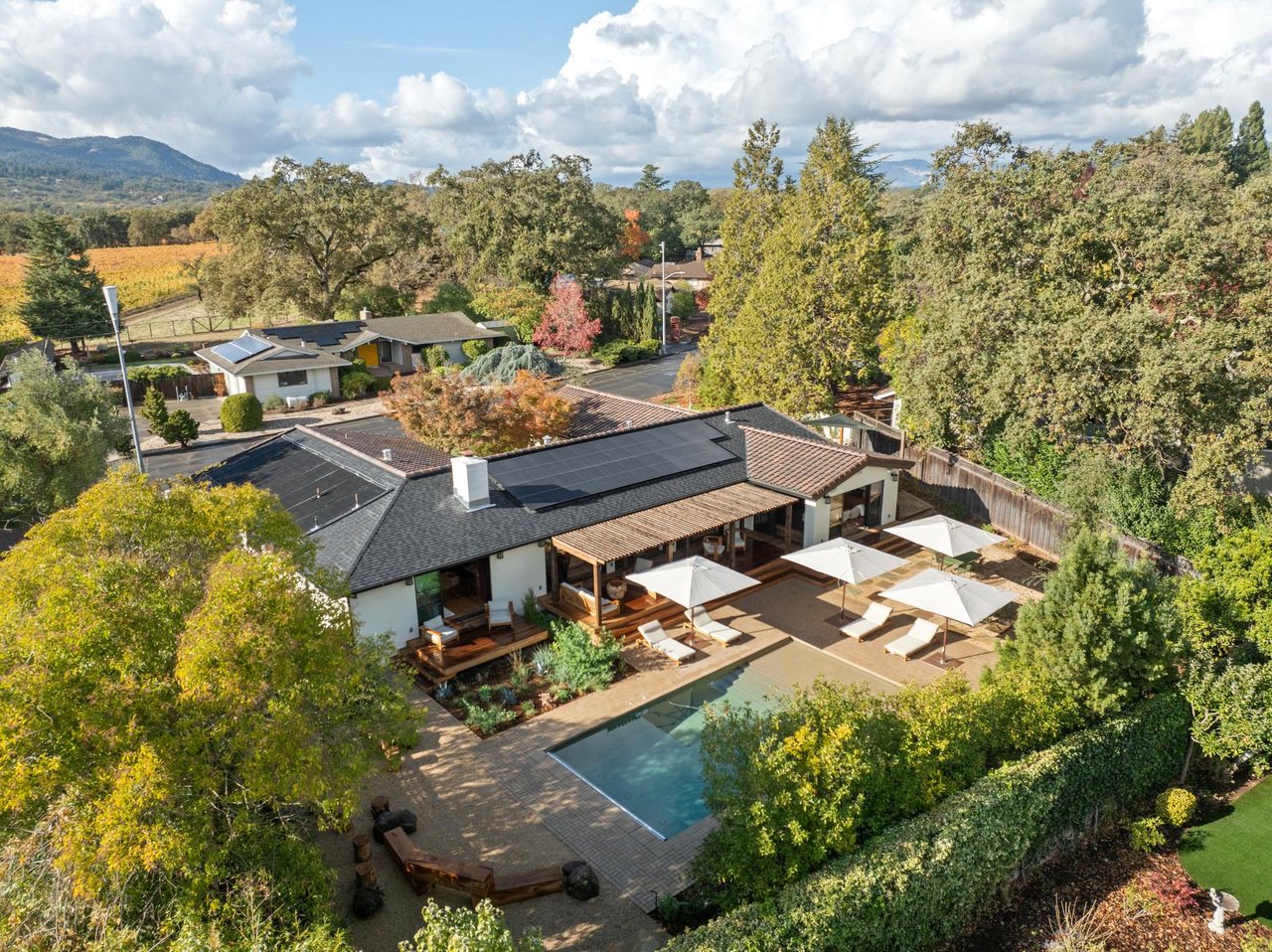 Off Market | Sonoma Getaway