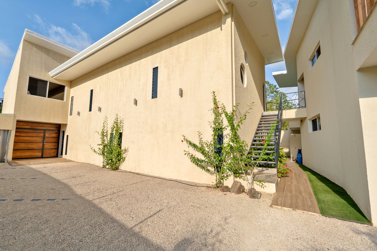 Pierre & Colors | Prime Corner Lot | Turnkey Income Property