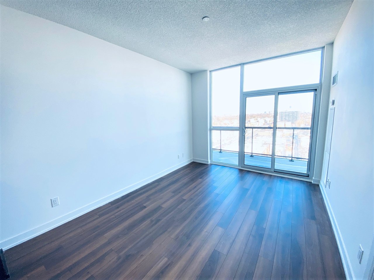 1603 Eglinton Ave W Unit: 801