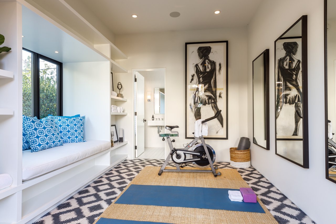 560 16th St, Santa Monica