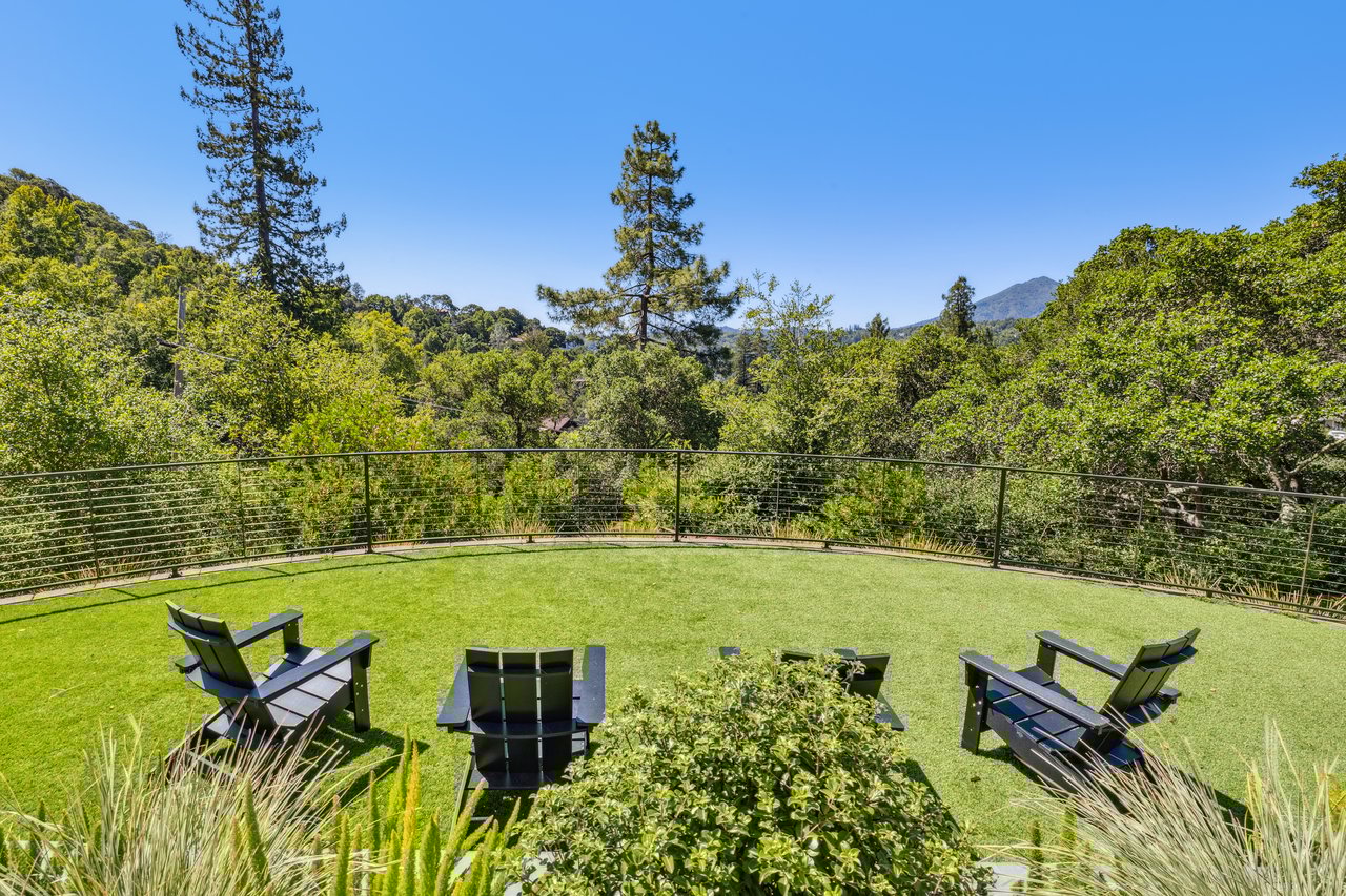 6 Live Oak Way