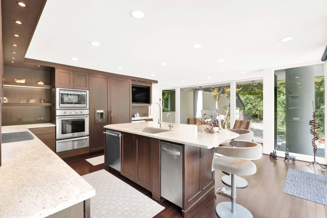 270 Martell Dr