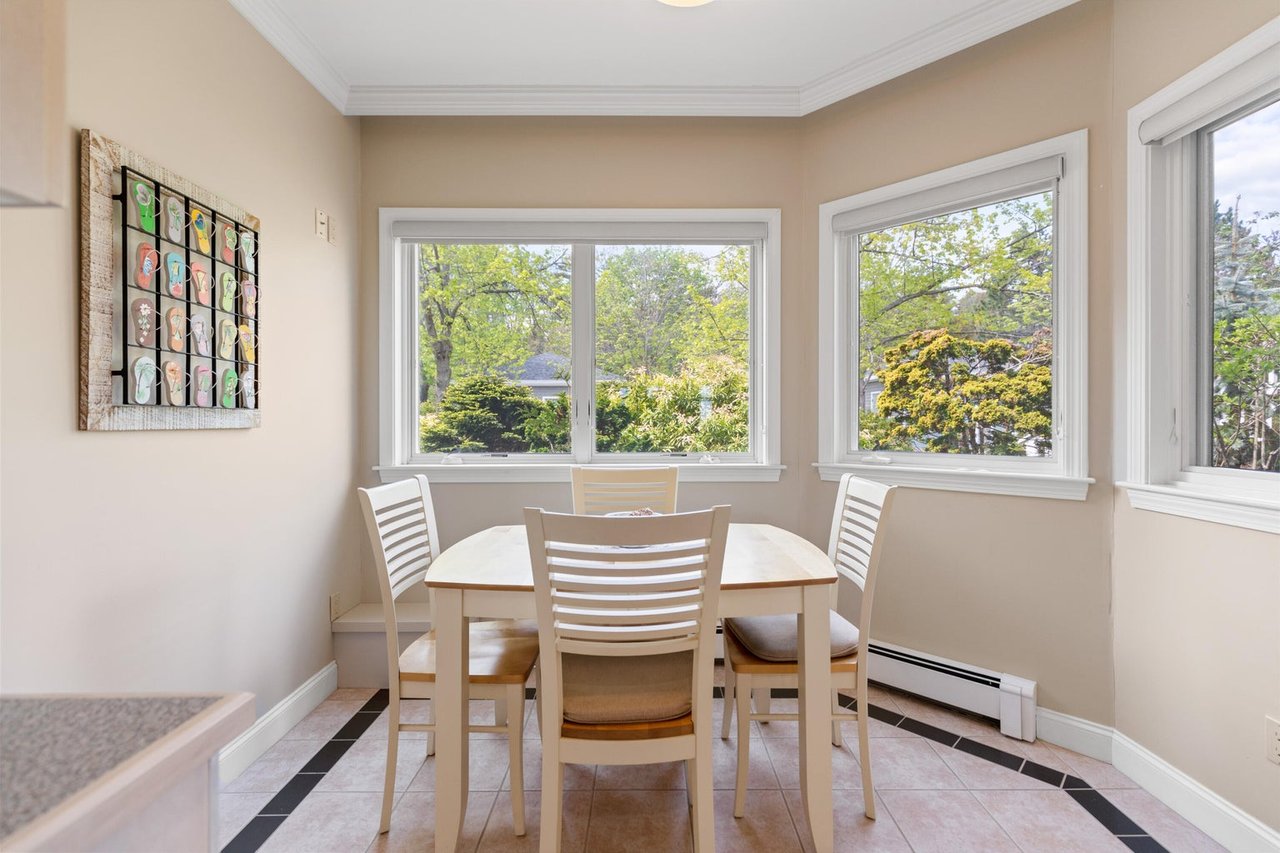 17 Atlantic Drive, Unit #: 17B