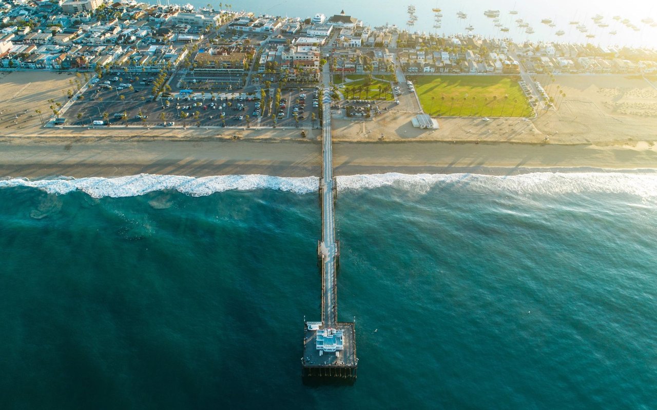 Top Neighborhoods to Invest in Newport Beach, CA This Year