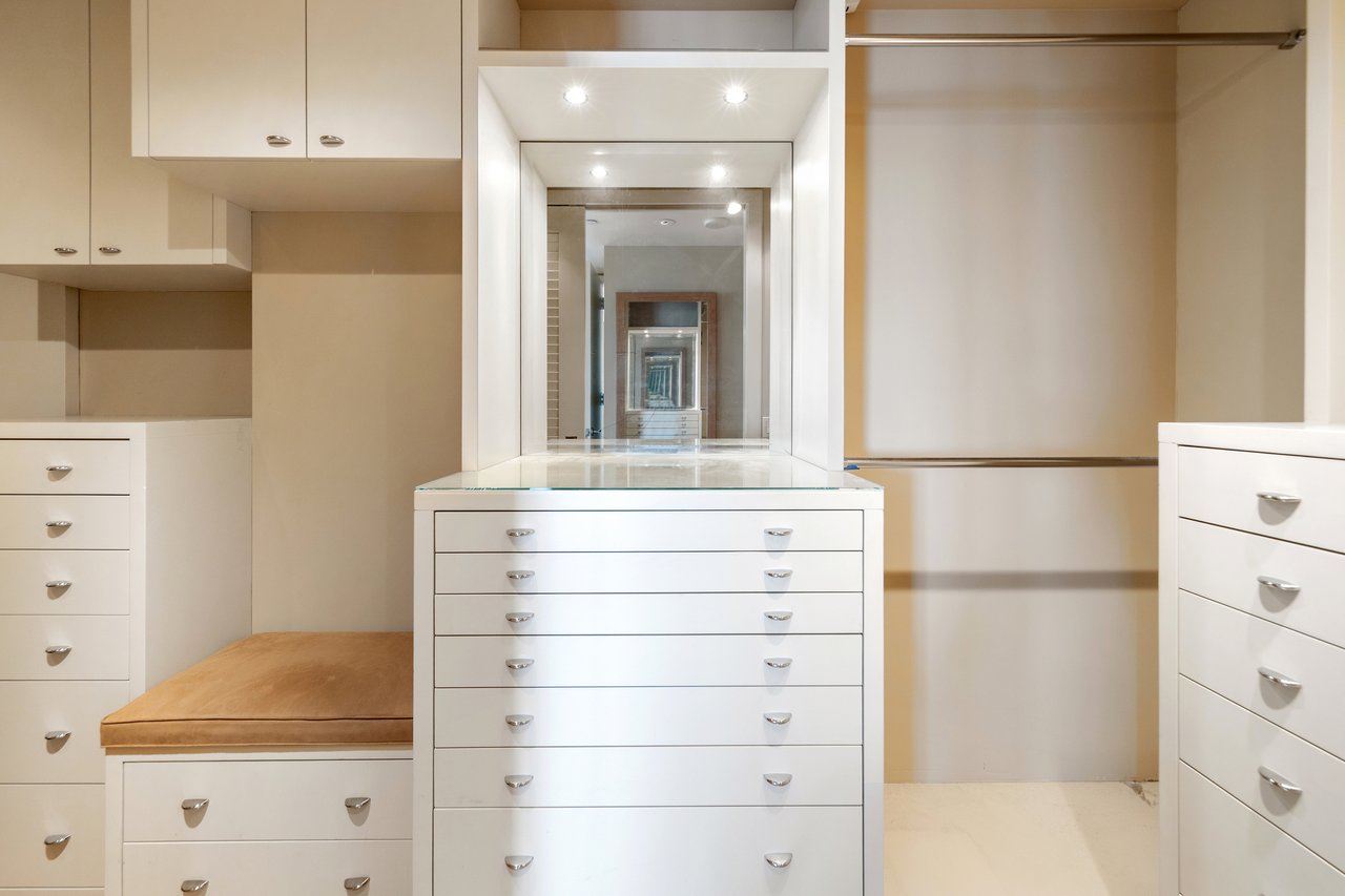 Paul Wiseman - Designed Aerie