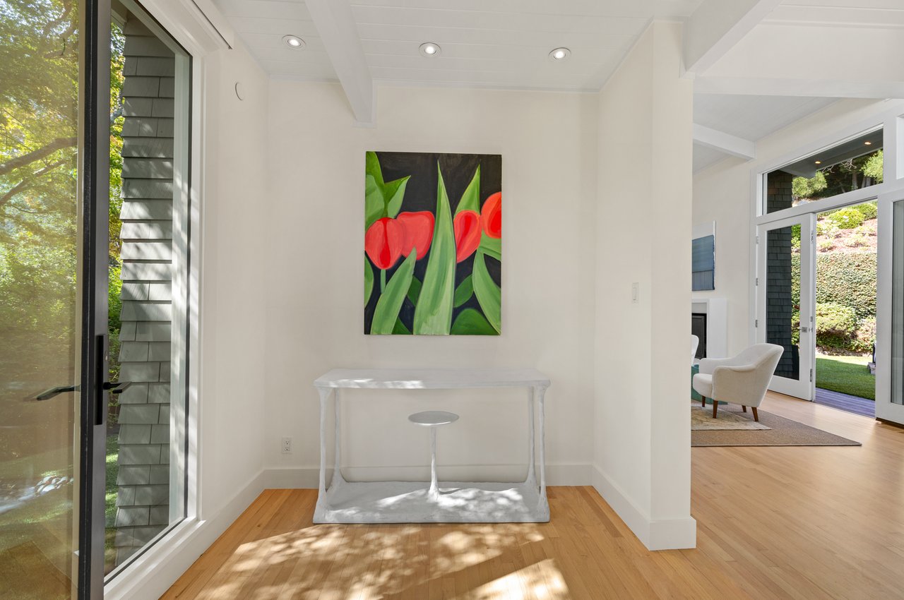 Private, Modern Compound in Premier Ross Location