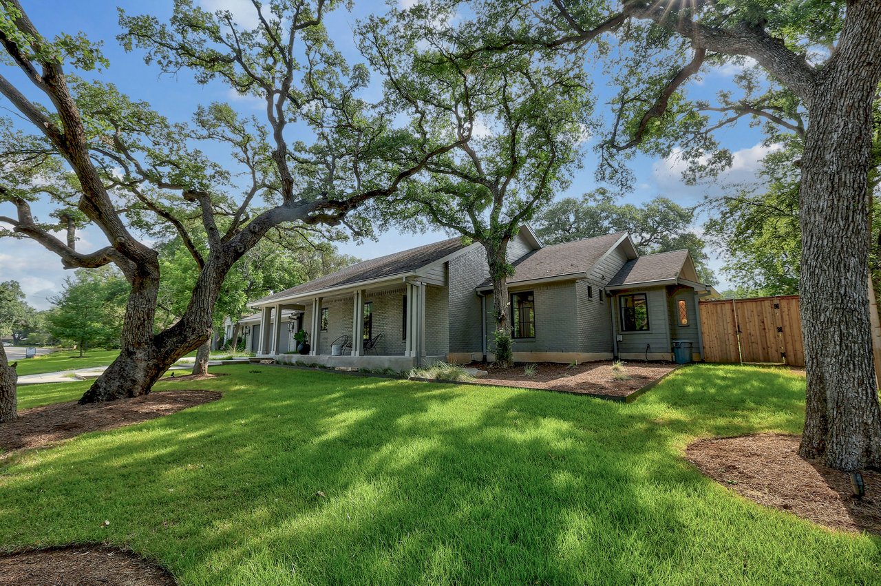 Charming Home in Highland Park 