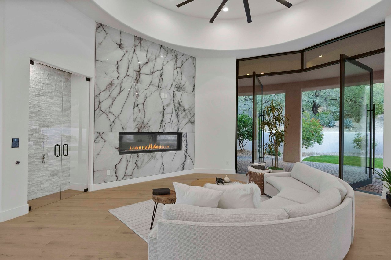 11372 E La Junta Road, Scottsdale, AZ 85255