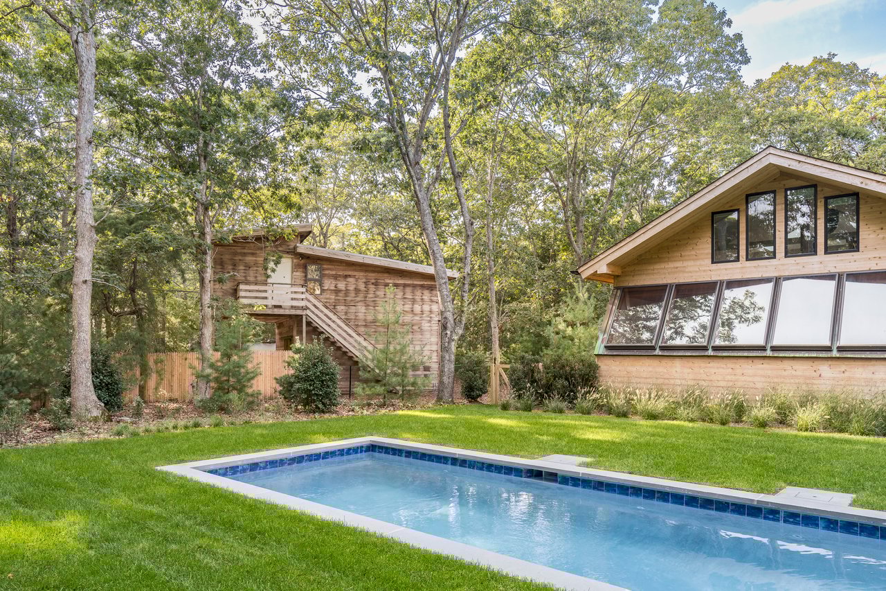 21 Saddle Lane, East Hampton