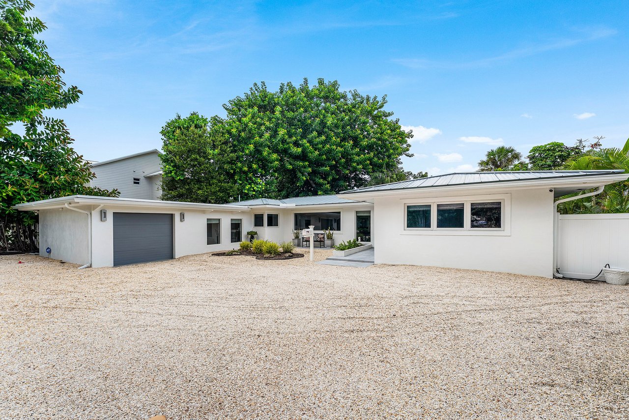 545 NW 7th St