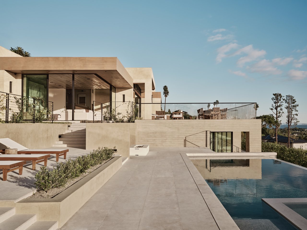 30010 Andromeda Ln