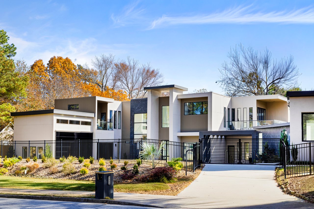 Lower Roswell Rd