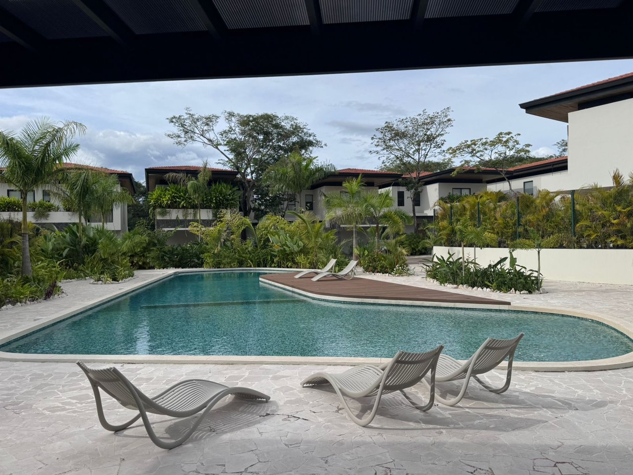 Turnkey Tropical-Modern 4BR Villa with Private Pool in Prestigious Hacienda Pinilla