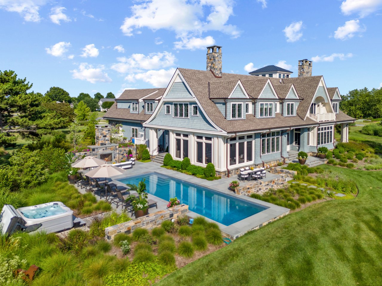 5 Essential Steps to Get Your Home Ready to Sell This Spring