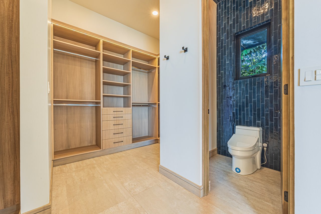 Luxury Estate in Escaleras - Incredible Ocean Views 5.5 Acres