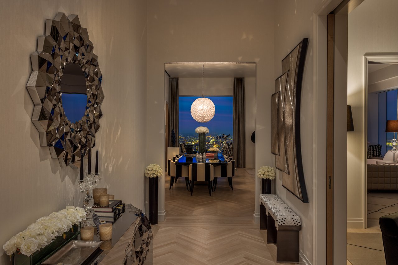 Residence 69, New York