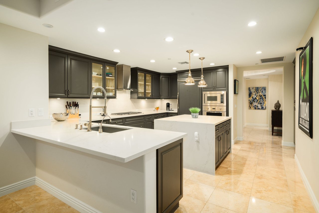 7181 E CAMELBACK Road 907