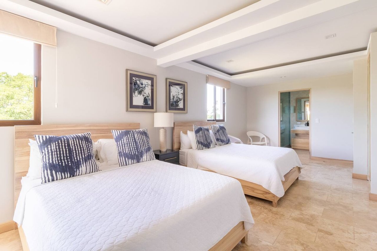 Enclave 49 | Playa Langosta: Luxury 5 Bedroom With World Class Views!