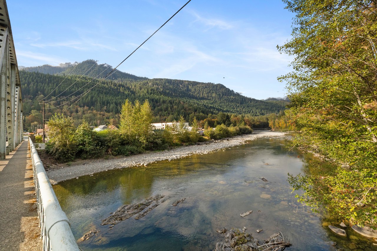 71636 NE. Old Cascade Hwy., Skykomish, WA 98288