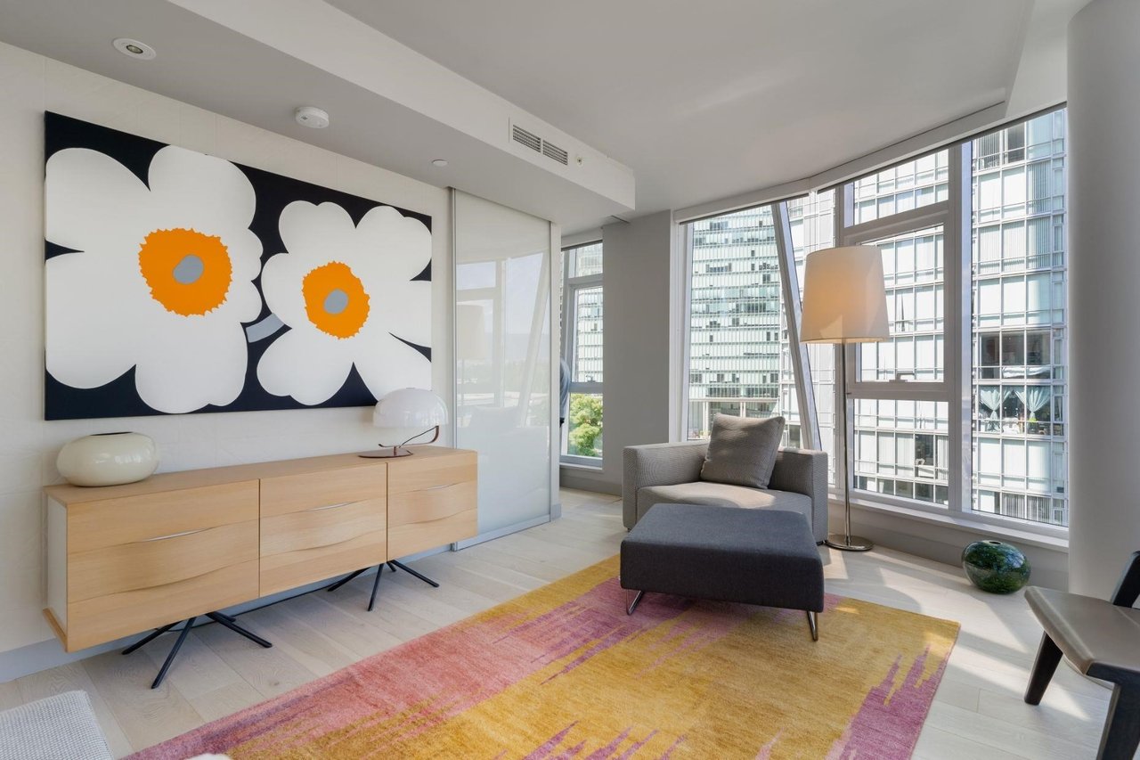 1499 W Pender St, #601