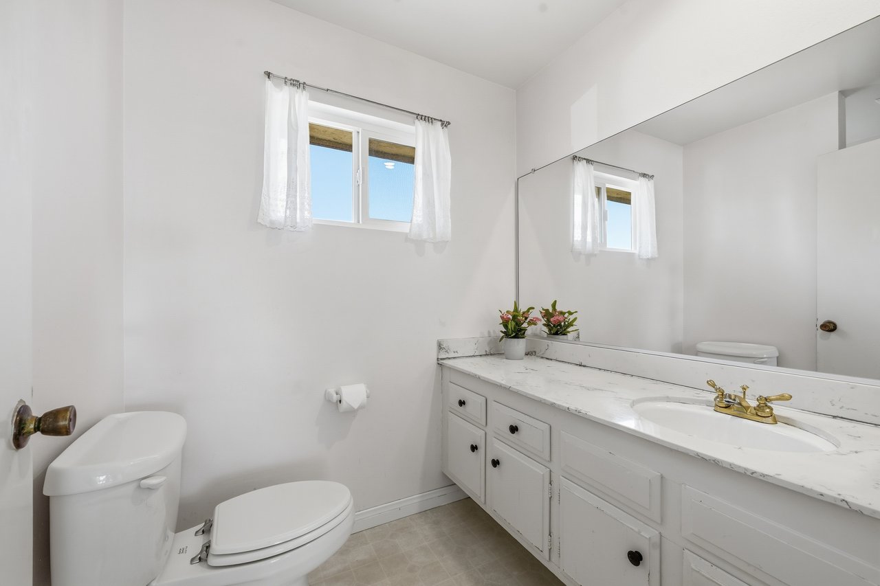 7267 Pondera Circle