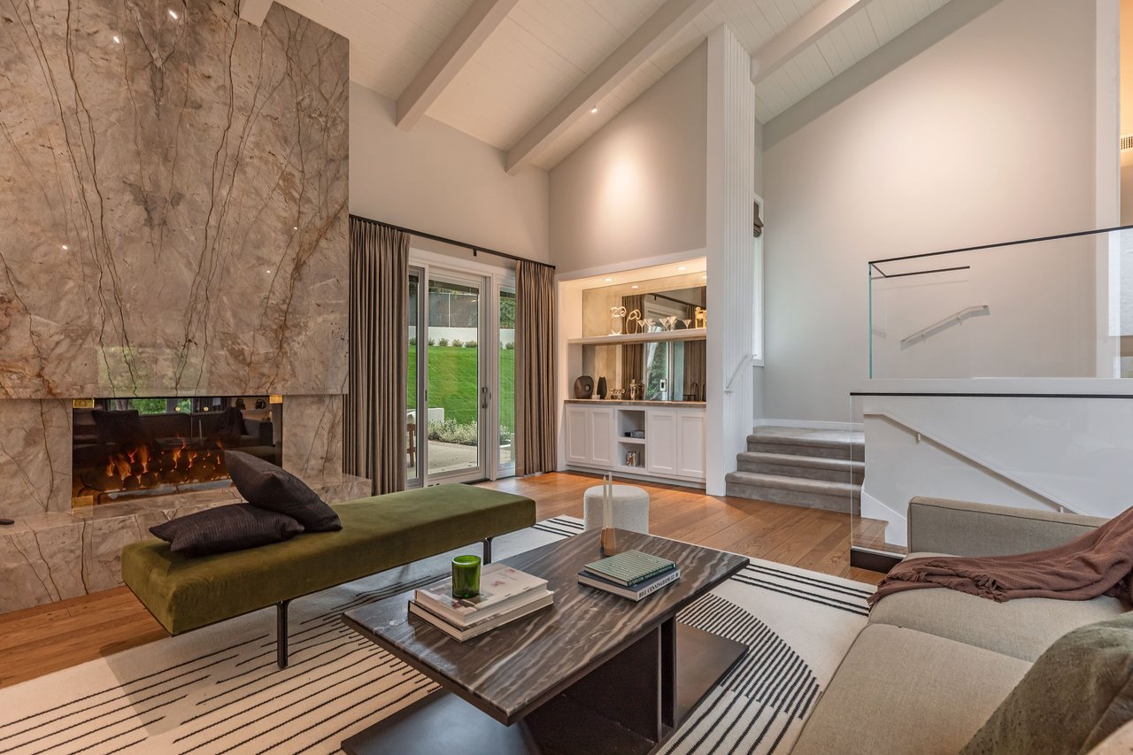 1059 Angelo Dr, Beverly Hills
