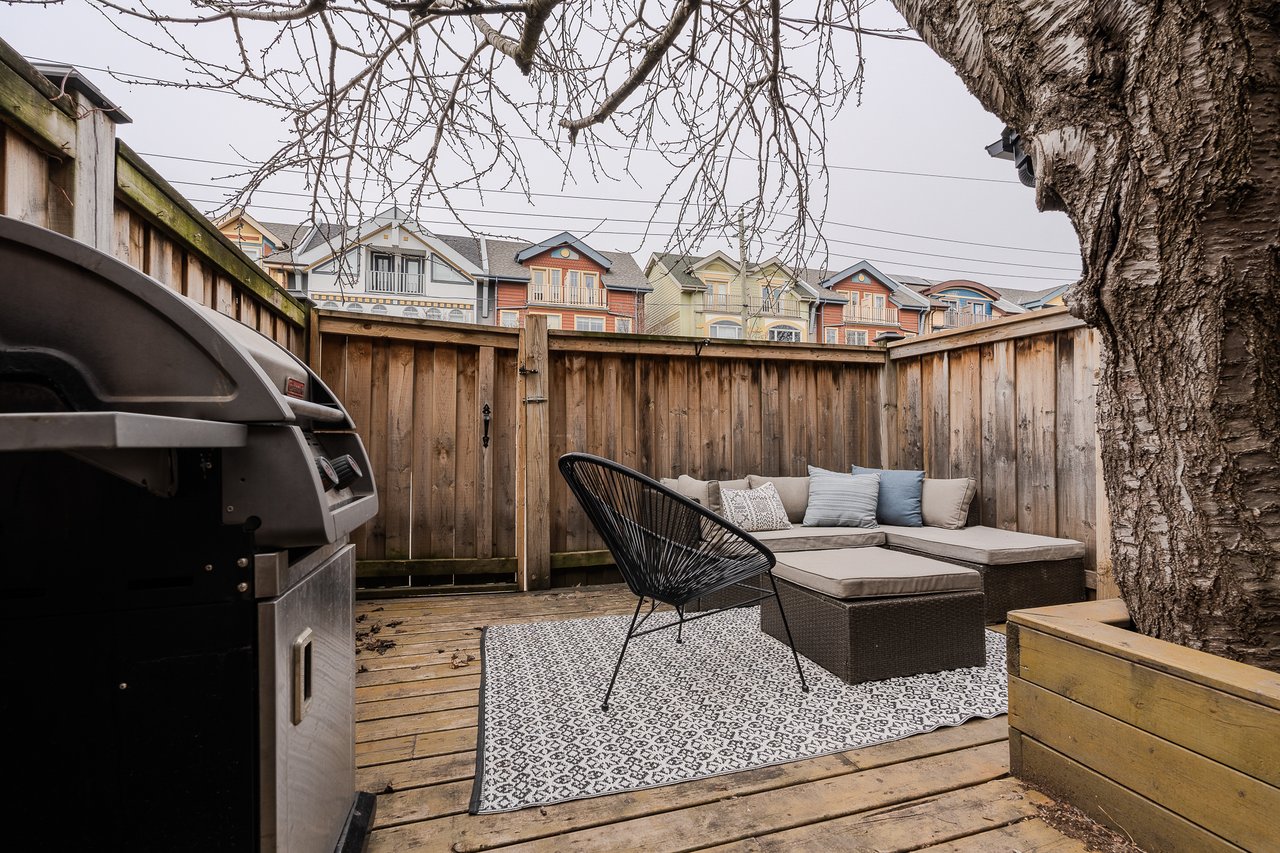 TH11-10 Buller Ave