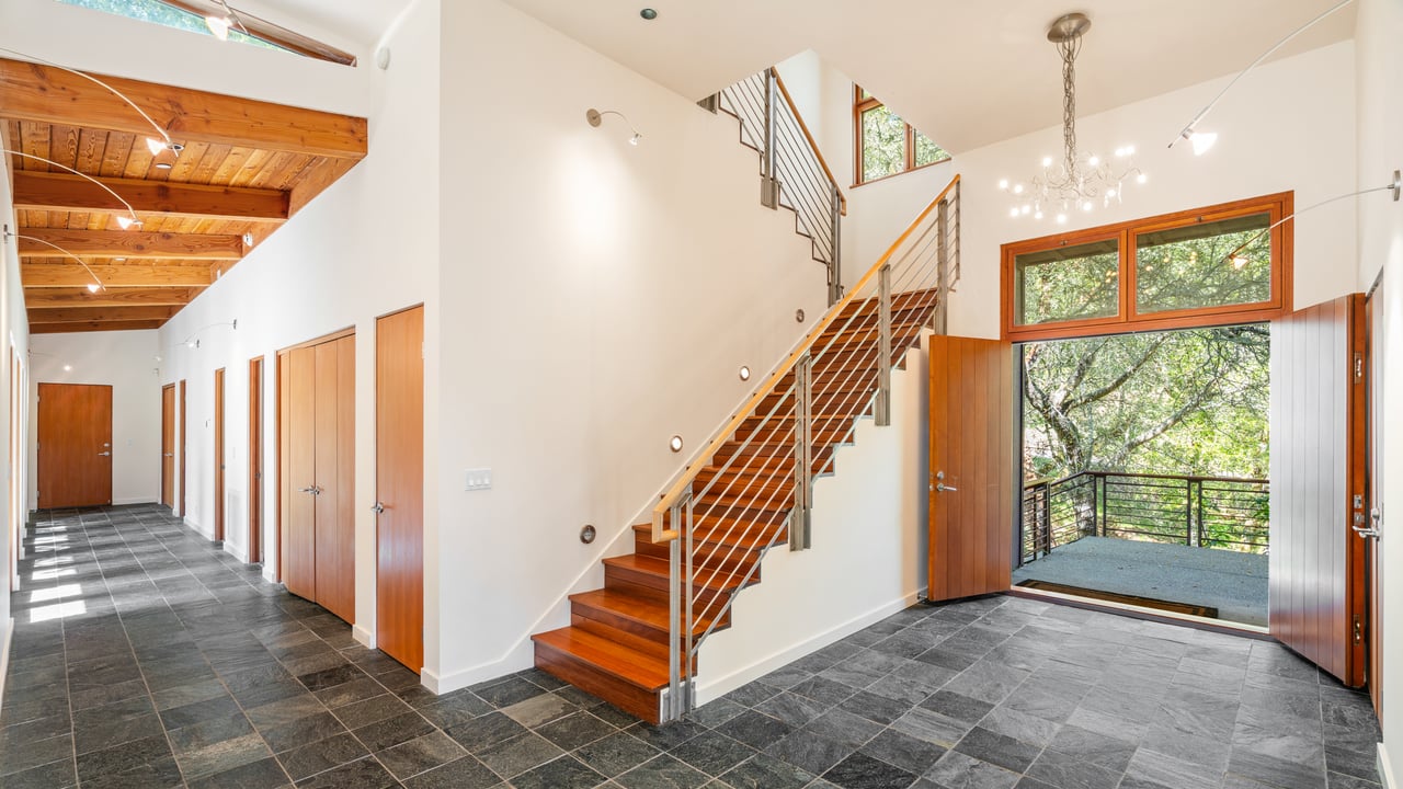 Leslie Creek Retreat