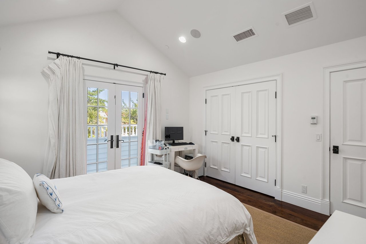 1024 23rd Street