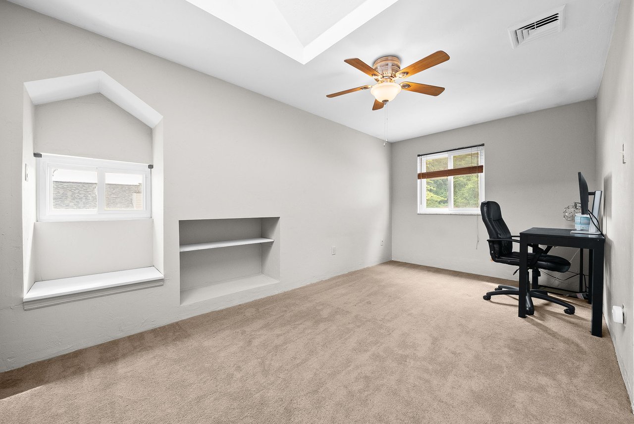 615 Lincoln Ave, Carnegie PA 15106