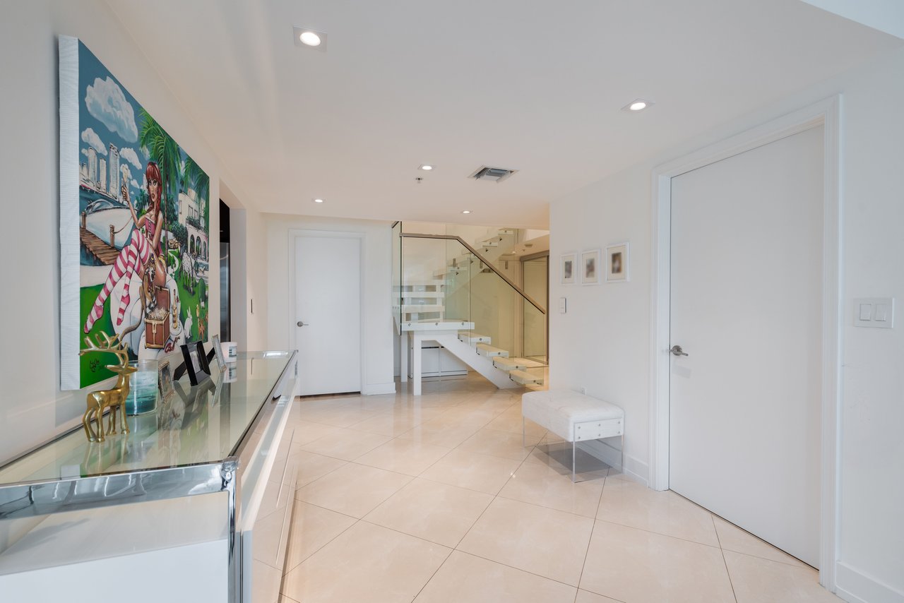 7928 East Drive #106