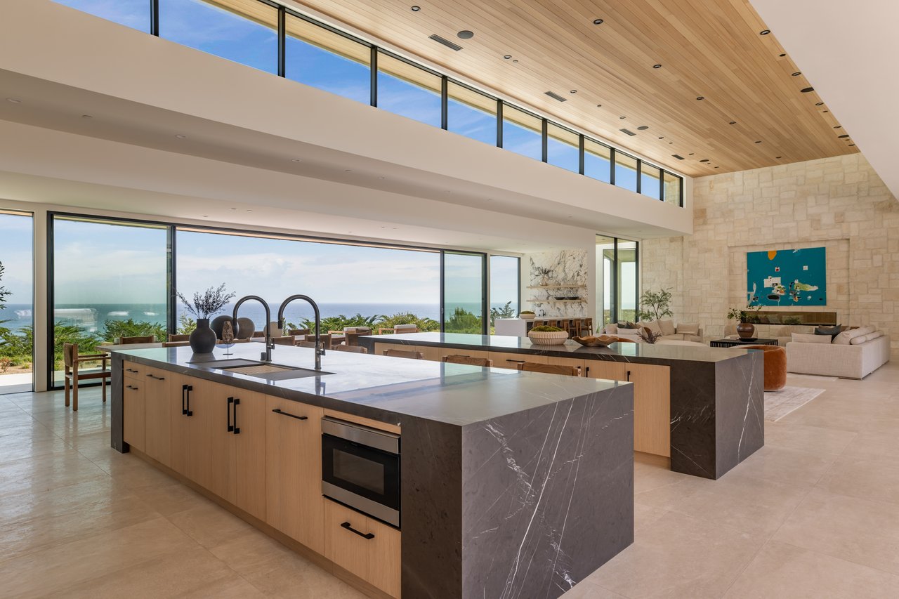 Ellice Street, Malibu