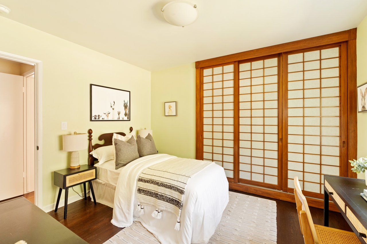 3588 Mandeville Canyon Road, Brentwood