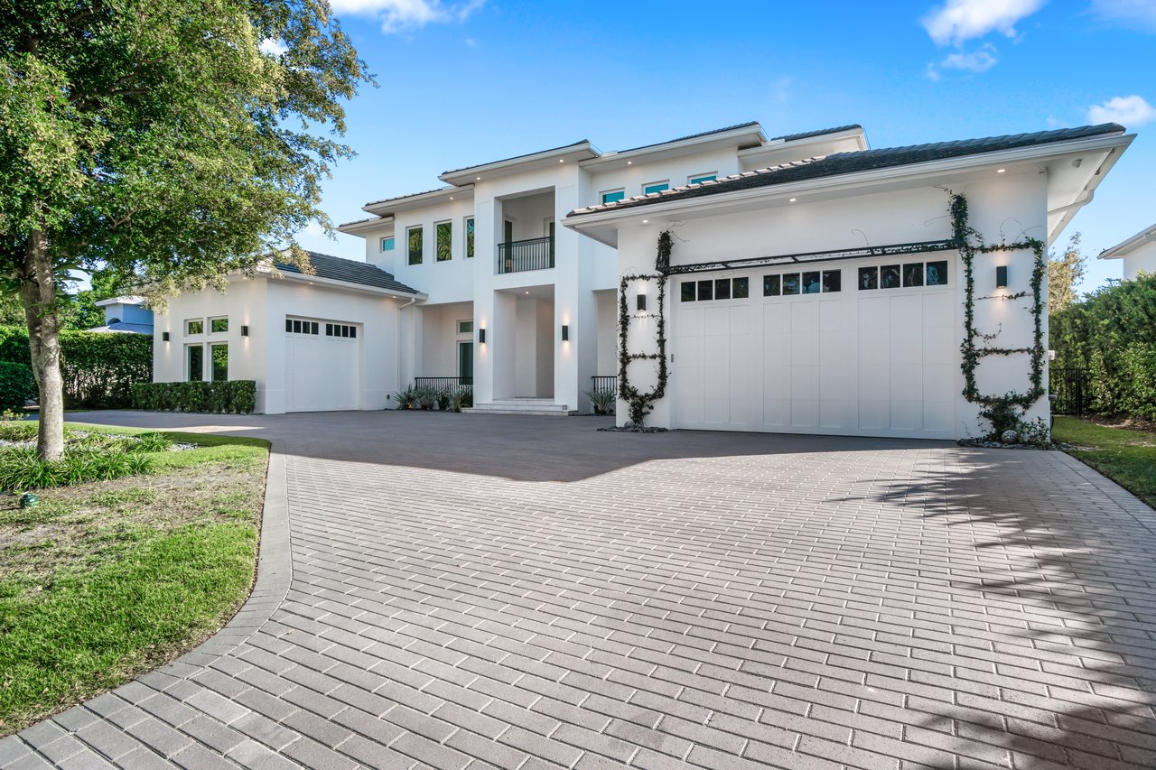 680 Orchid Dr