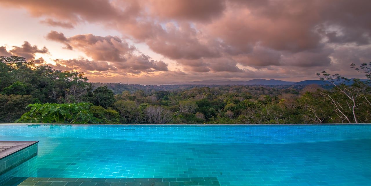 Villa Frangipani / Playa Hermosa, Santiago, Santa Teresa