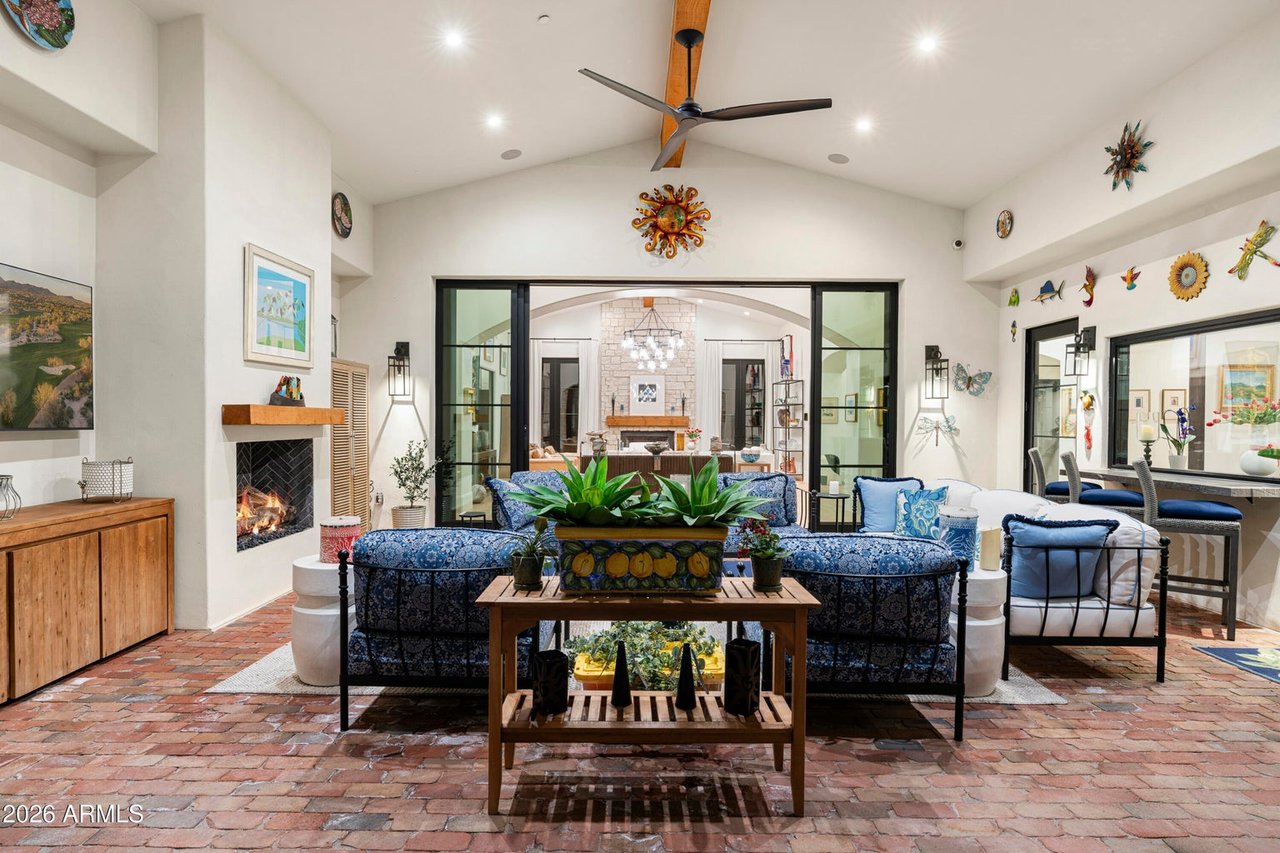 5432 E VIA DEL CIELO