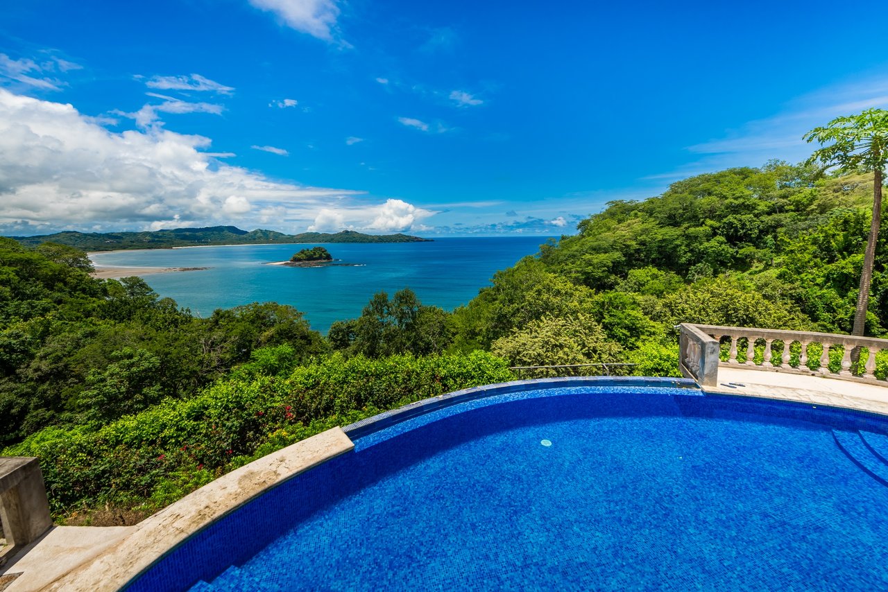 Flamingo Towers Penthouse #32 | Stunning ocean views with the luxury of condo living at Flamingo Beach!